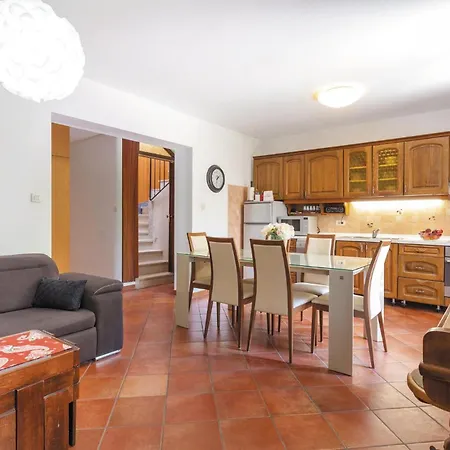 Amazing In With Kitchen * Podstrana